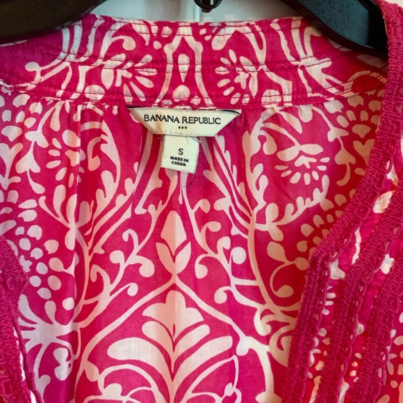 Banana Republic Pink and White Patterned Tunic - Picture 2 of 5